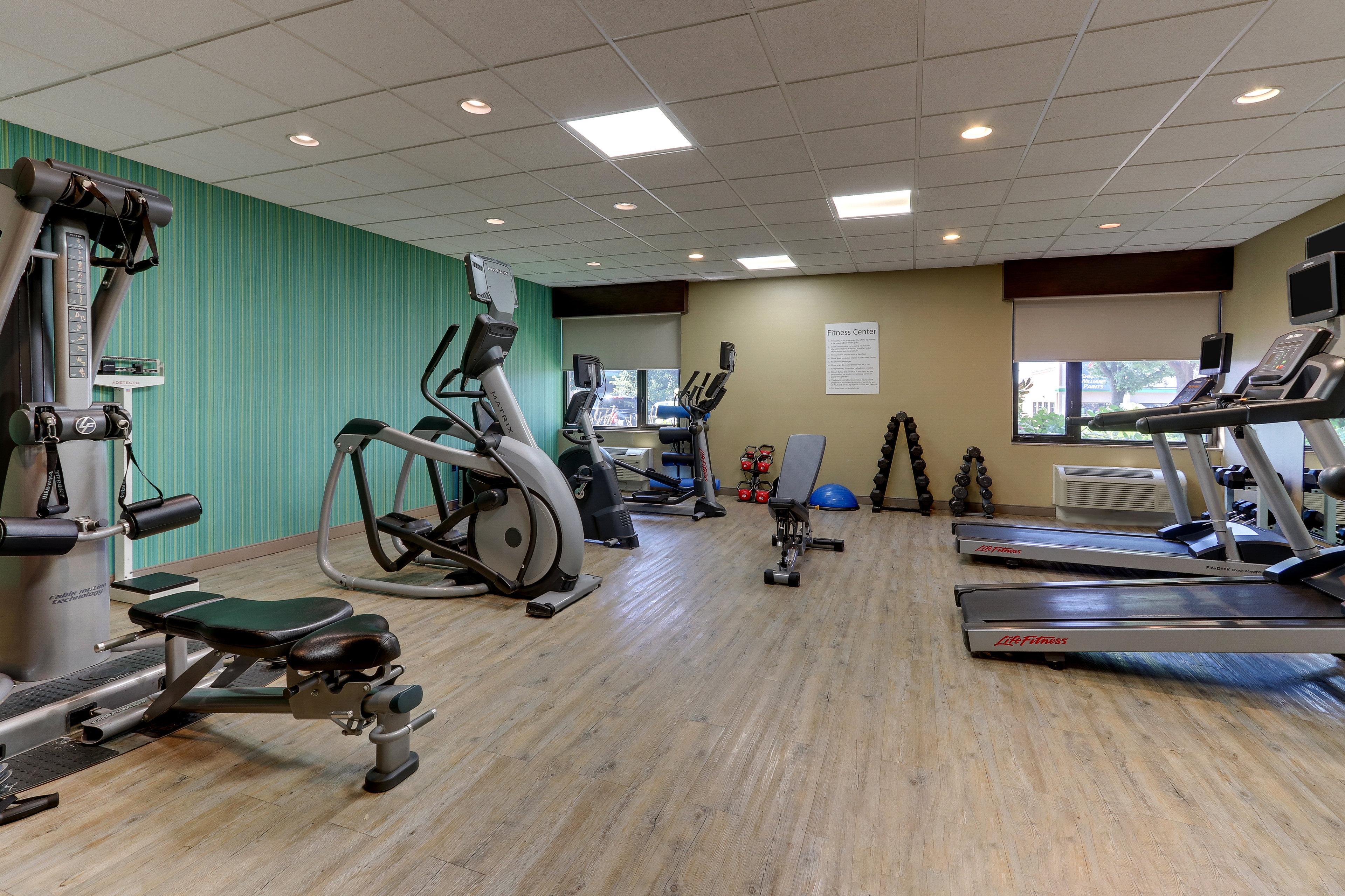 Holiday Inn Express Aberdeen-Chesapeake House By Ihg Bagian luar foto