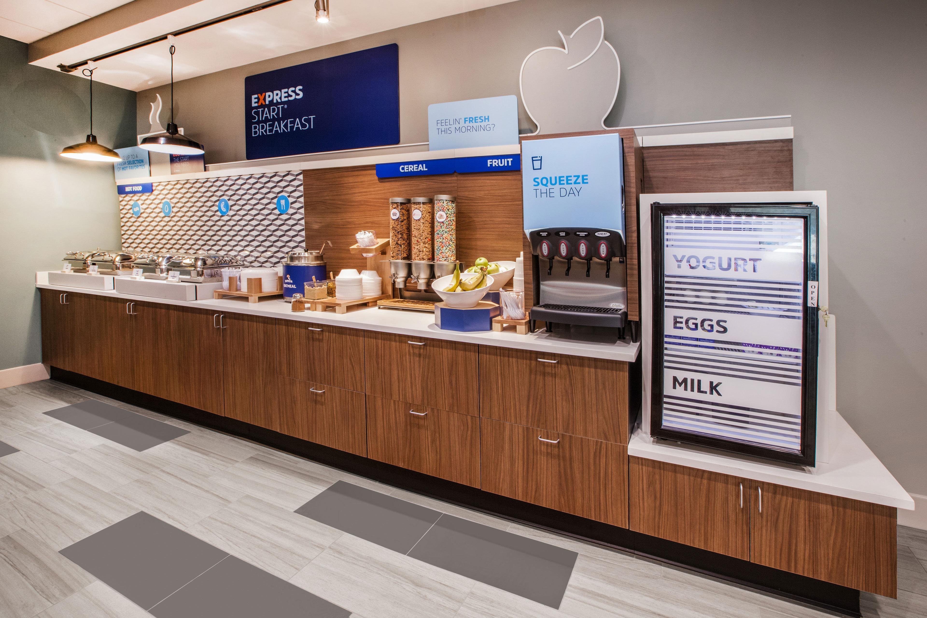 Holiday Inn Express Aberdeen-Chesapeake House By Ihg Bagian luar foto