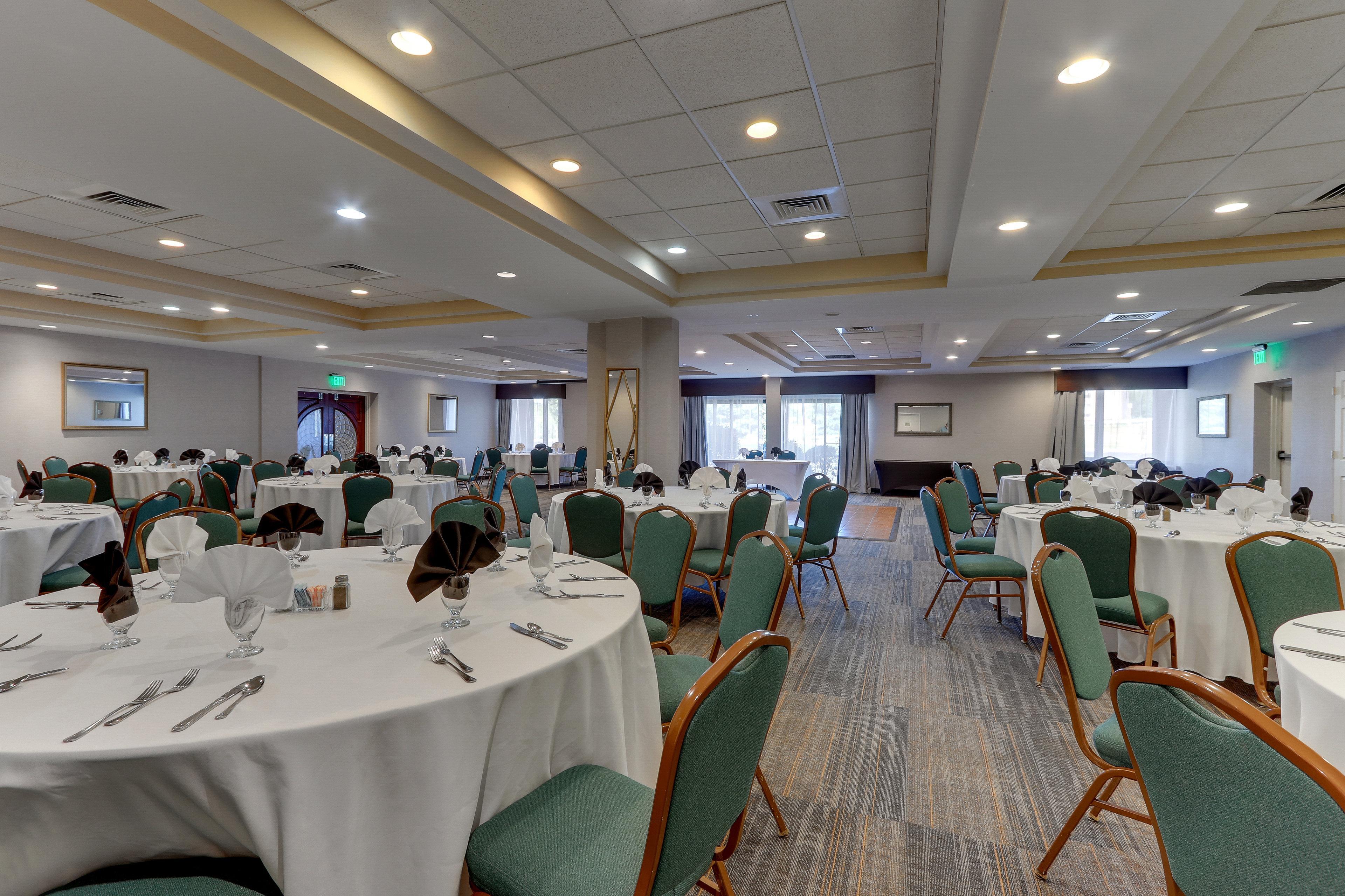 Holiday Inn Express Aberdeen-Chesapeake House By Ihg Bagian luar foto