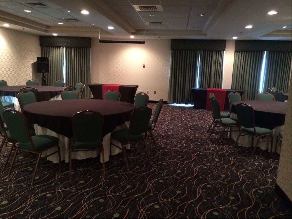 Holiday Inn Express Aberdeen-Chesapeake House By Ihg Bagian luar foto
